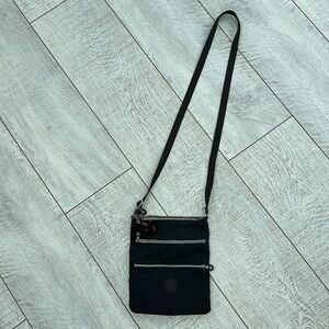Kipling crossbody